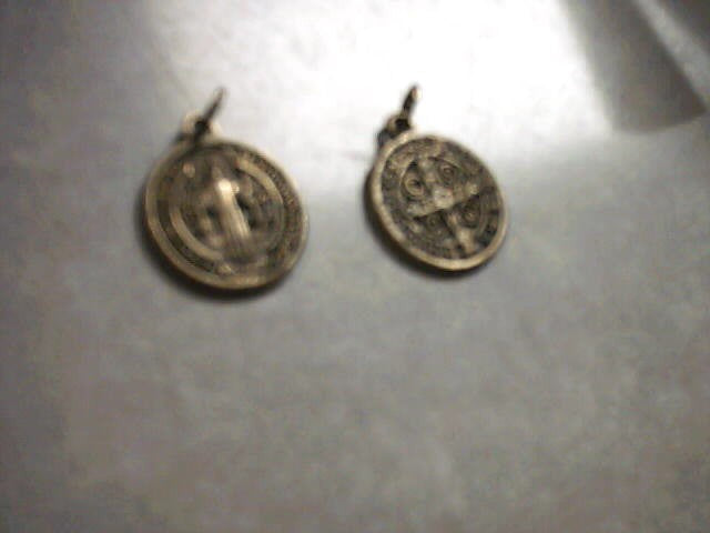 St. Benedict medal 3/4 inch in brass tone