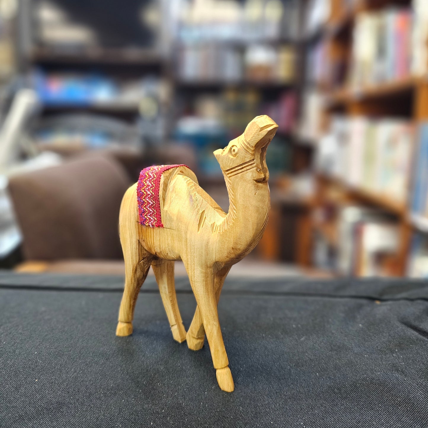 Olivewood Camel - 6"