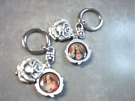 Rosebud sliding keychain with Sacred Heart of Jesus and Immaculate Heart of Mary