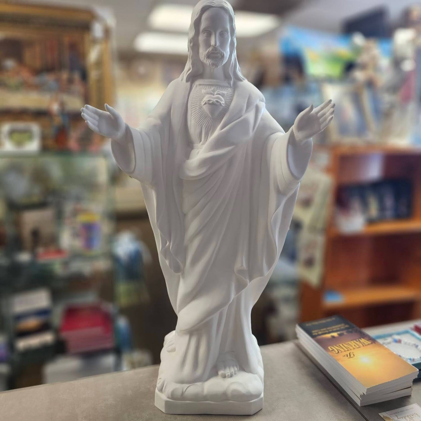 Sacred Heart of Jesus Outdoor Statue