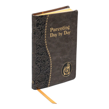 Parenting Day by Day by Allan F. Wright