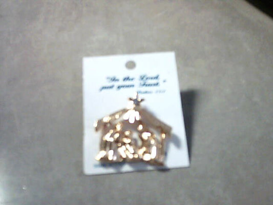 Nativity Pin Gold