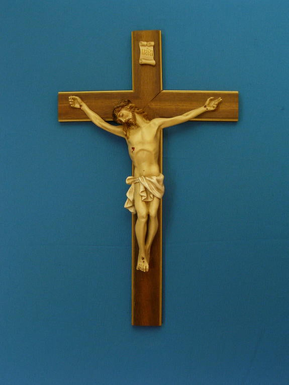 Crucifix, Wood Cross, Alabaster Corpus - 20" A-58-TN