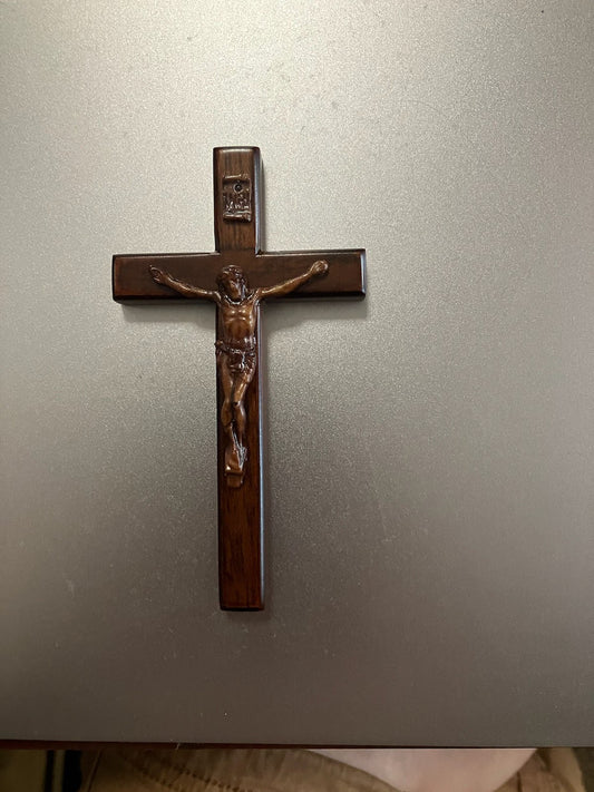 4" Wood Crucifix Magnet