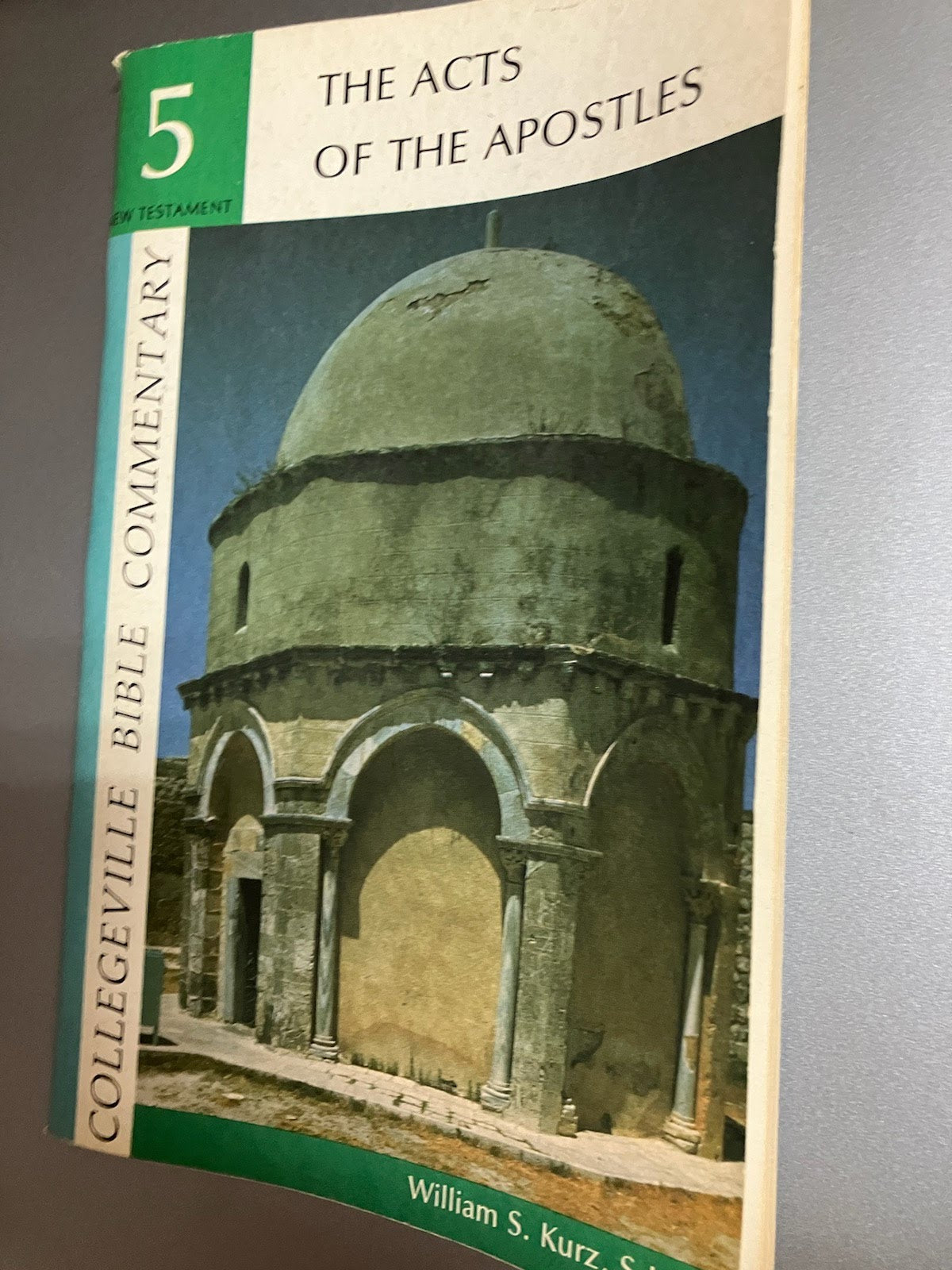 USED - The Acts of the Apostles - Collegeville Bible Commentary V. 5