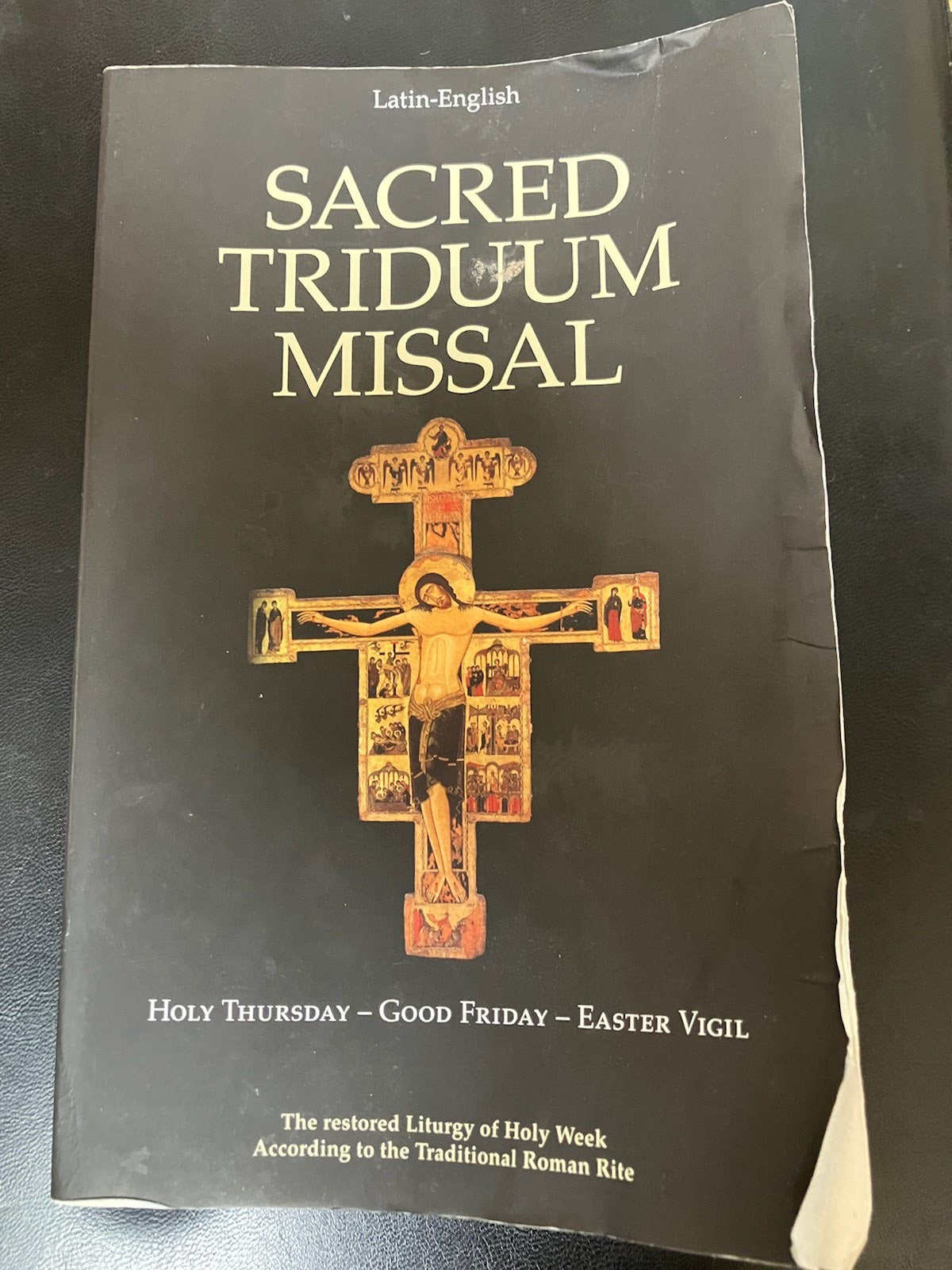 USED: Sacred Triduum Missal Latin-English