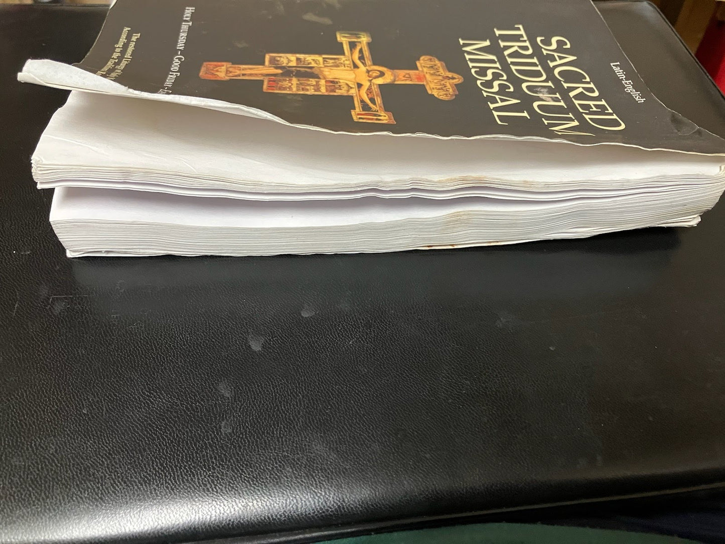 USED: Sacred Triduum Missal Latin-English