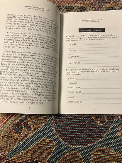 USED: Two Edged Sword - Bible Studies for Lent 1993