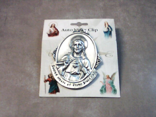 Sacred Heart of Jesus Visor Clip in silver