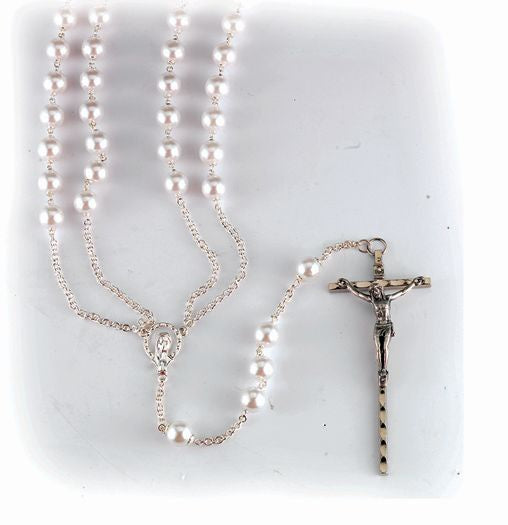 Imitation Pearl Lasso Wedding Rosary with Silver Plated Chain Crucifix and Center