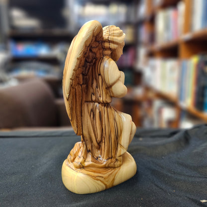 Kneeling Angel in Olivewood - 7.75"